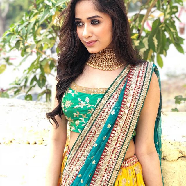 Jannat Zubair Rahmani in saree