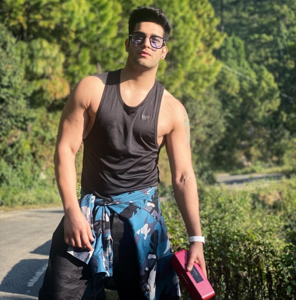 Abhishek Malik Instagram, Height, Biography, Family - Celebs Wiki Page