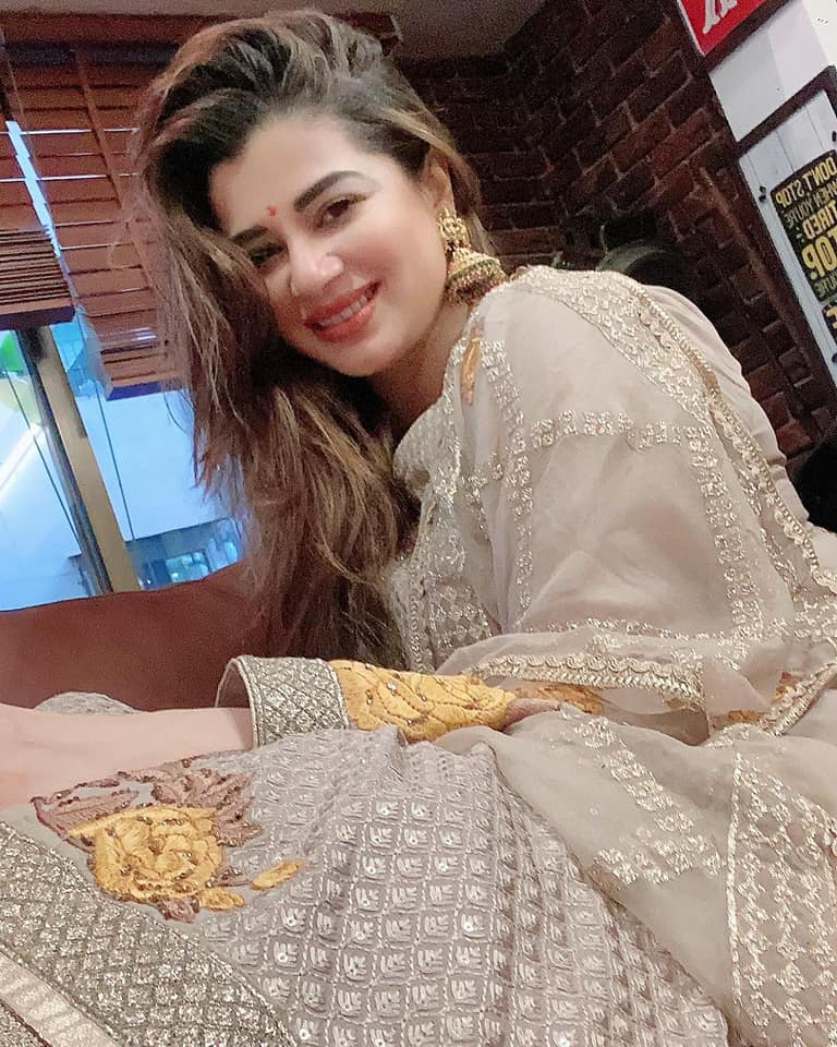 Kainaat Arora Age, Instagram, Movies, Biography