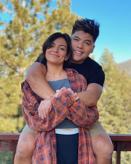 Bethany Mota boyfriend, Bethany Mota and Dtrix, Bethany Mota With Boyfriend