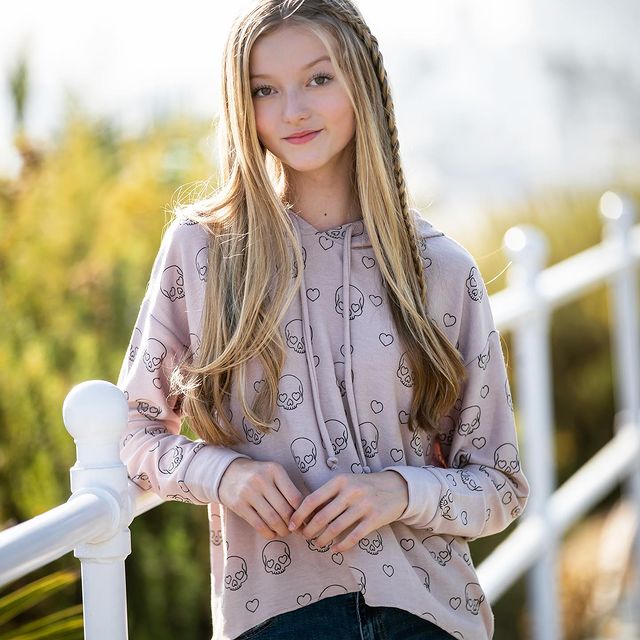 Emily Dobson, Wikipedia, Biography, 2022 Age, Tiktok, Boyfriend