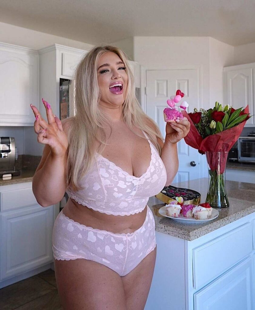 Taya Christian Body measurements